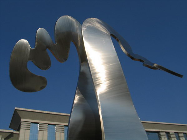 Monumental stainless steel sculpture a public artwork commission executed by Chinese sculptor Zhang Yaxi
