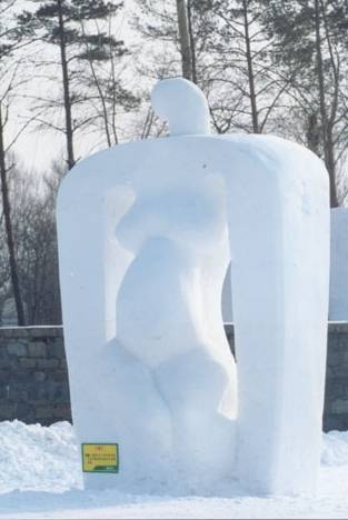 Snow sculpture in Harbin China by Zhang Yaxi and her team mates